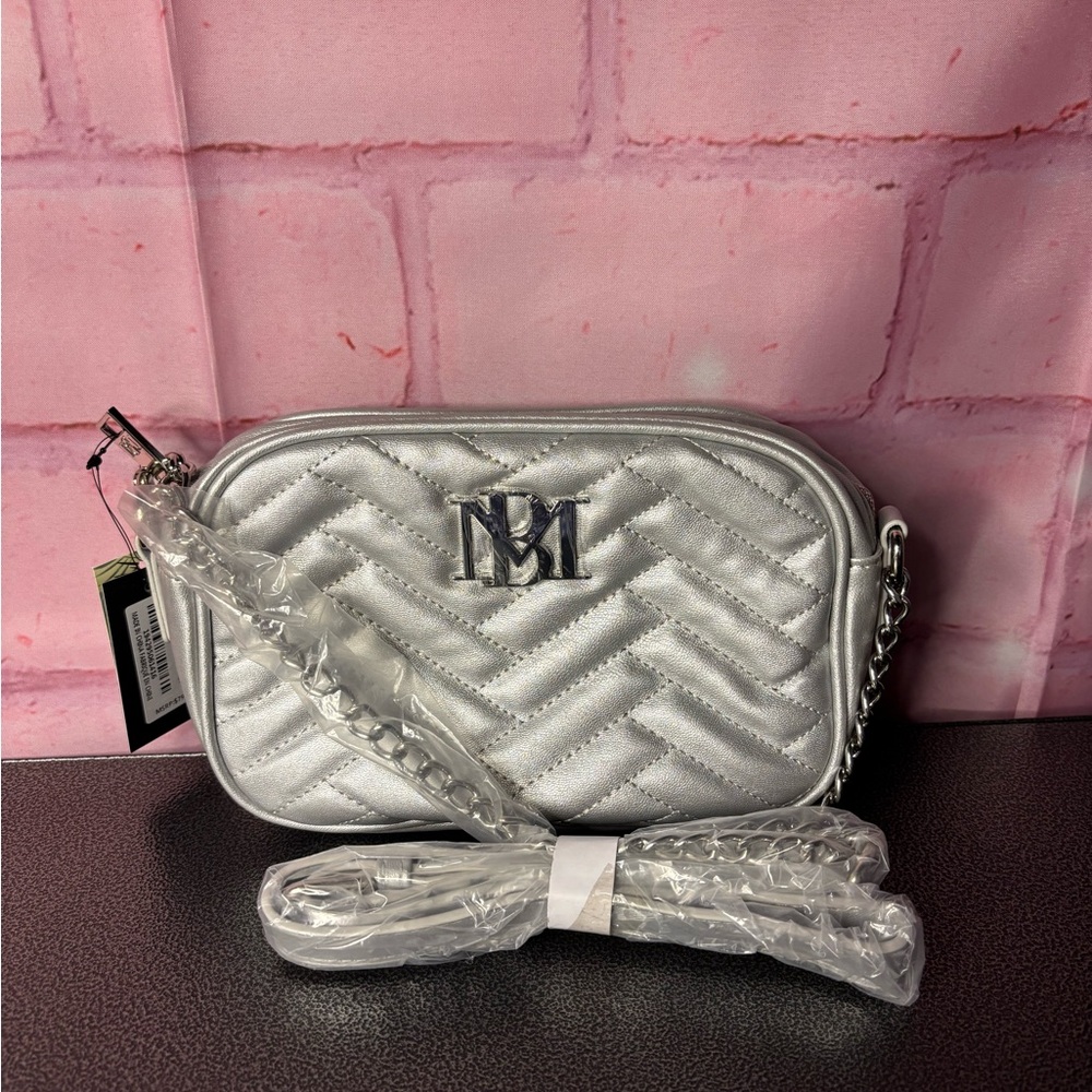 Badgley Mischka Quilted Metallic Silver Crossbody Bag
